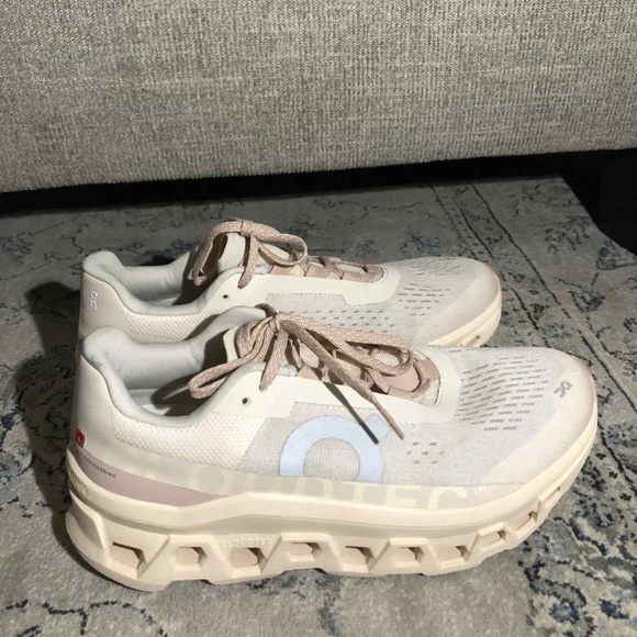 On Cloud Cloudmonster Women's Running Shoes Moon/ Fawn - Picture 5 of 11